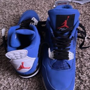Jordan 4s used size 11